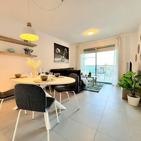 Apartment Delphine By Calpitality